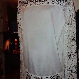 Soft cotton silk lace long sleeve top